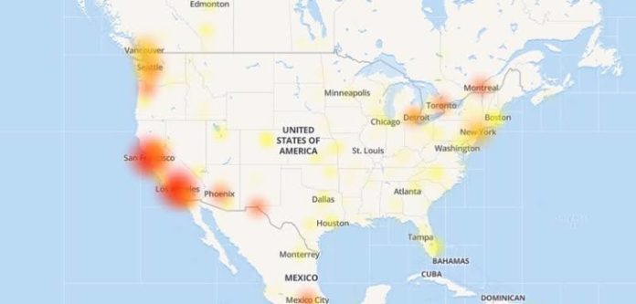 Facebook down in the U.S. for many users ?