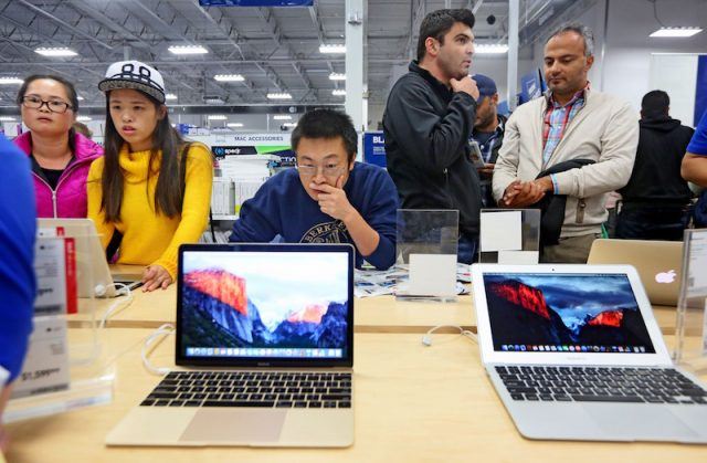 Macbook Air Is A best Buy For You- Here its special features