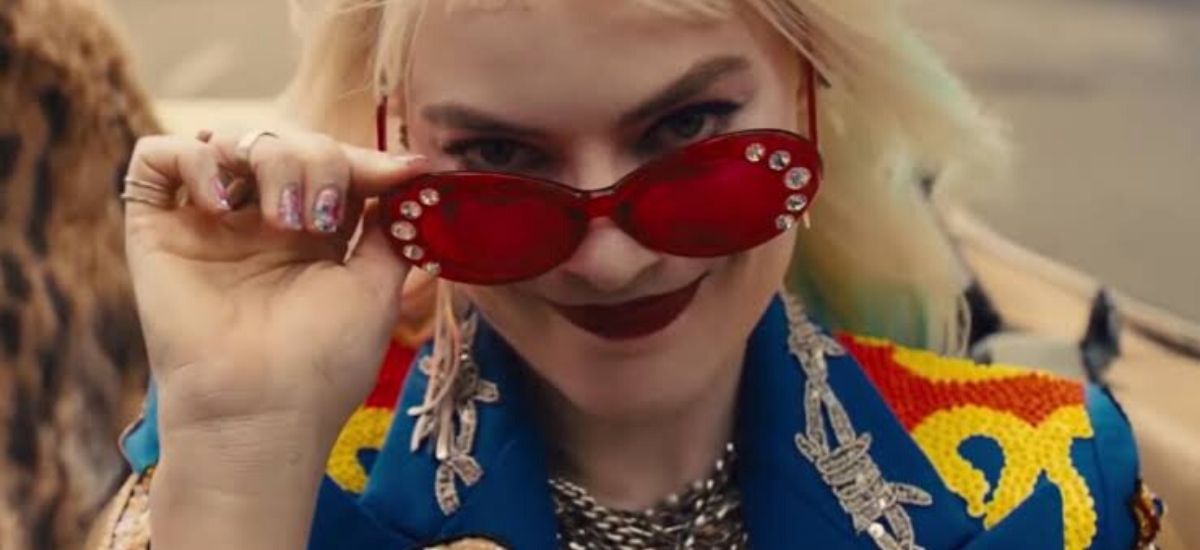 Wild new trailor for dc's birds to prey Released- margot robbie speaks about nonlinear structure
