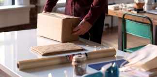 Hire a Courier Service for Your Small Business