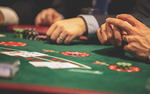 money at online casinos